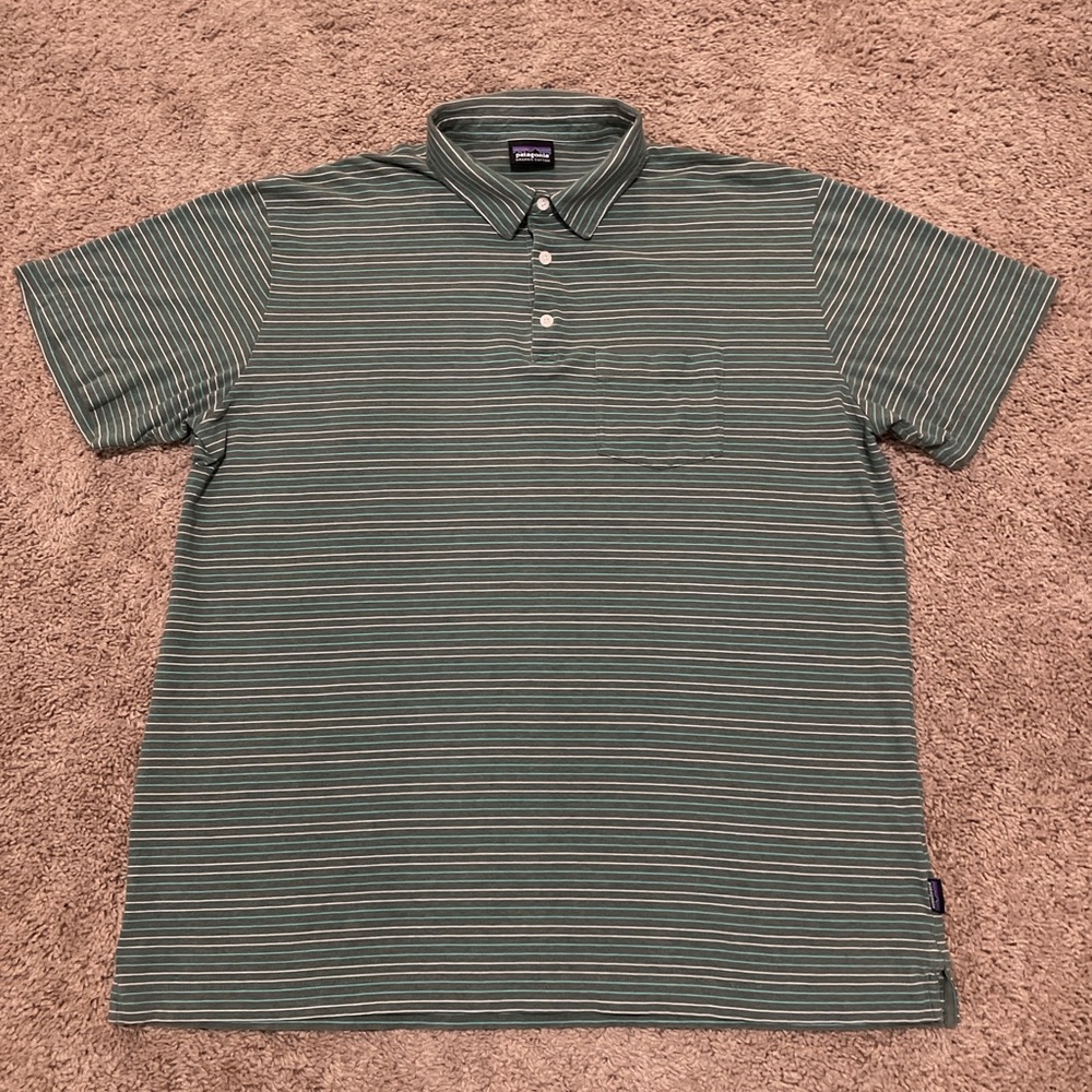 Men’s Patagonia Polo Short Sleeve striped organic cotton brand new with no tags
